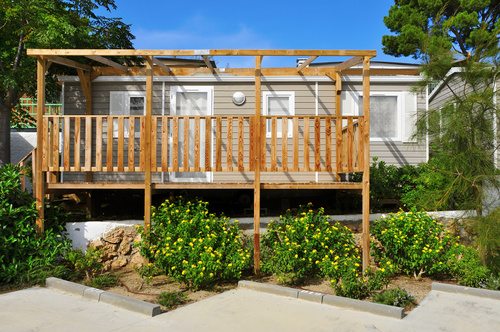 manufactured-home-deck
